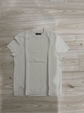 Cuts Clothing Men’s Cream Textured Short-Sleeve